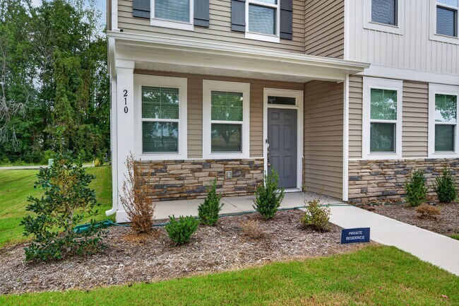 210 Redford Pl Dr