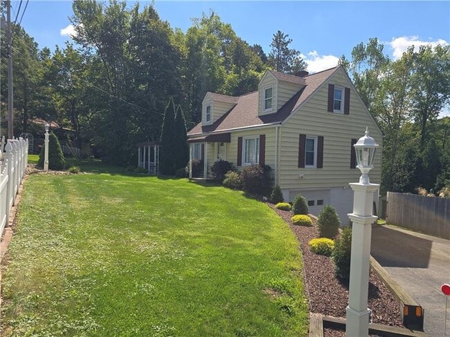 308 South Dr