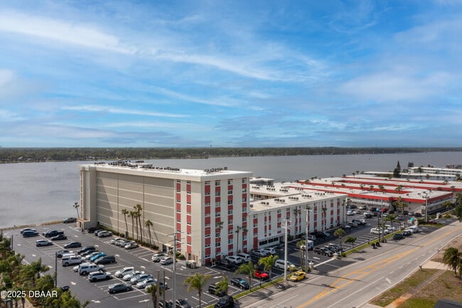 Building Photo - 2711 N Halifax Ave Unit 794