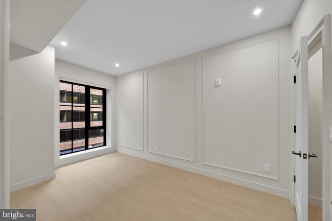 Photo - 2121 Ward Pl NW Unit 304