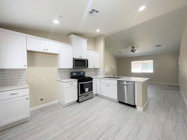Photo - 9933 N.Loop Blvd. Unit #D