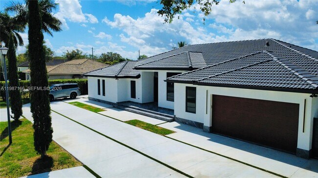 Photo - 19880 SW 134th Ave