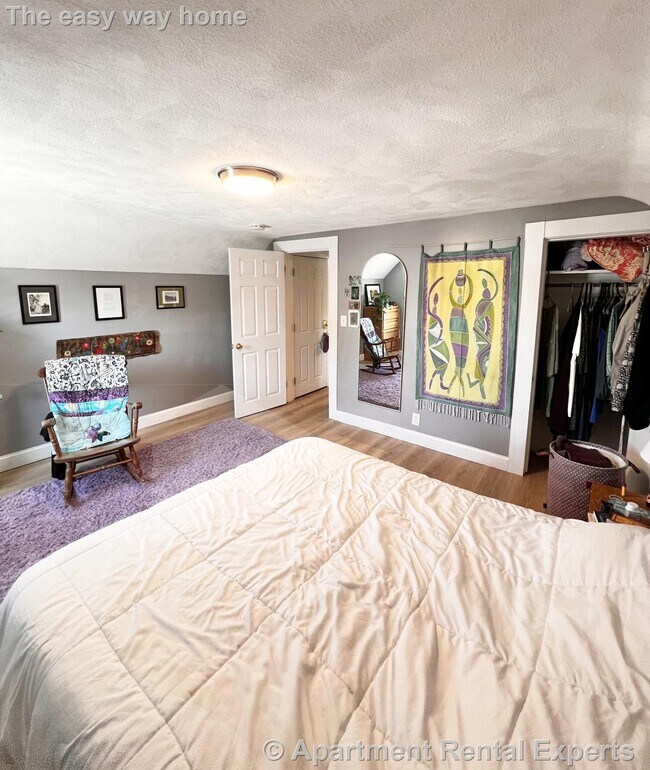 Photo - 51 Beacon St Unit #3