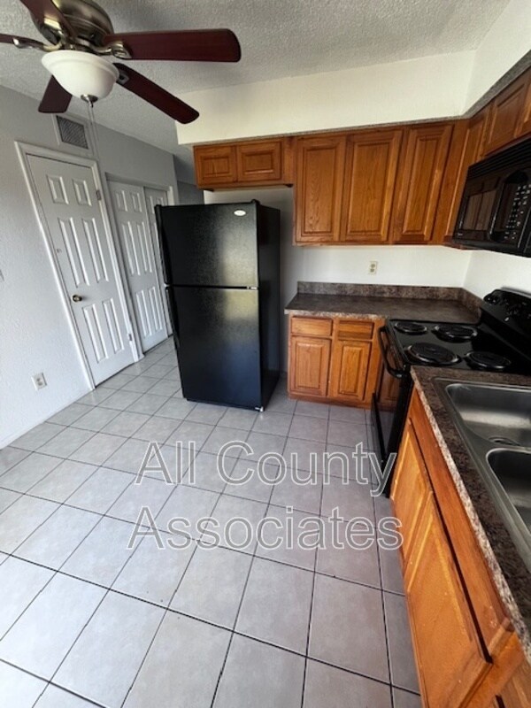 Photo - 8927 Cochise Ln