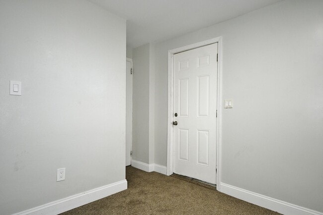 Photo - 1103 Crosby St Unidad 1