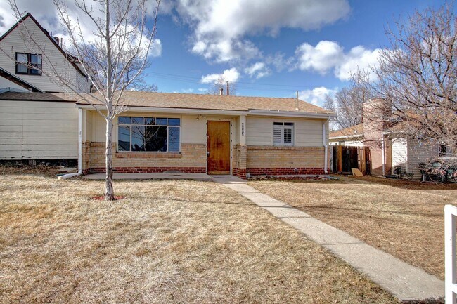 Beautiful RARE one bedroom House (not town... - Beautiful RARE one bedroom House (not town...