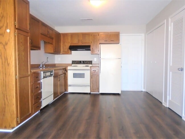Photo - 1603 Glenn St SW Unit 1603 Glenn St #4