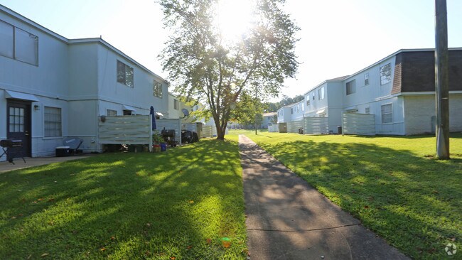 Photo - Center Pointe