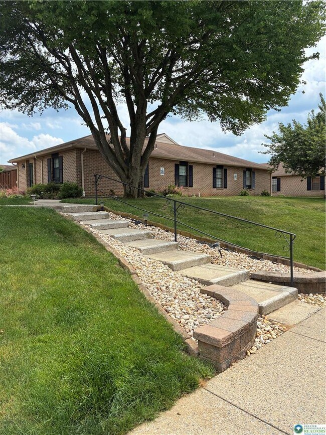 Photo - 2765 Rolling Green Pl
