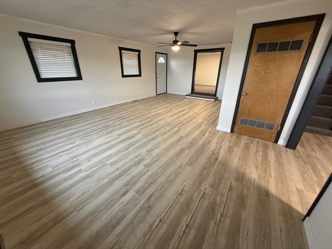 Photo - 42 Old US Hwy 91