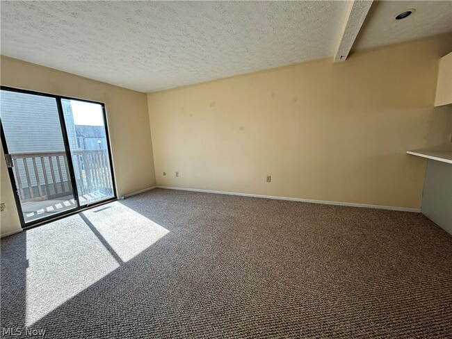 Photo - 131 Orchard Dr Unit A