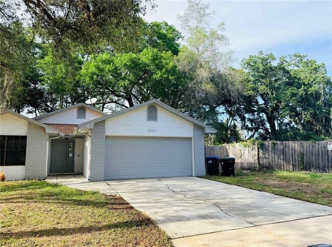 Photo - 5419 Stirrup Way