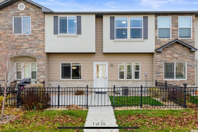 Building Photo - 1520 N 450 W Unit 104