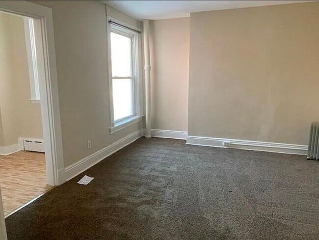 Photo - 405 Butler St Unidad 3rd Floor