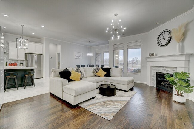 Beautiful Fully Furnished Home in Warr Acres - Beautiful Fully Furnished Home in Warr Acres