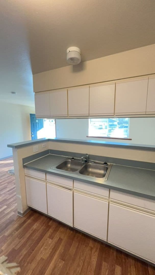 Photo - ParkWest Apartments Unit 6