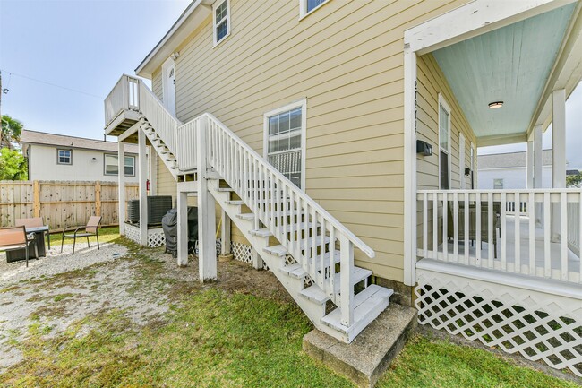 Photo - 2727 Avenue K