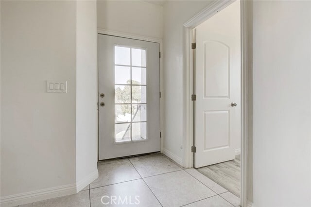 Photo - 14328 Gilmore St Unit 5