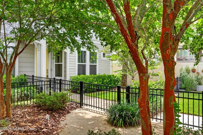 Building Photo - 7446 Loggerhead Ct