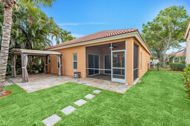 Photo - 5122 Elpine Way