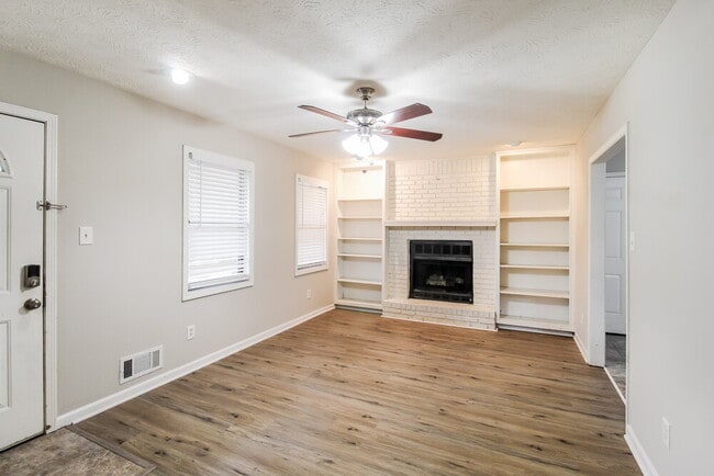 Photo - 2794 Sardis Dr