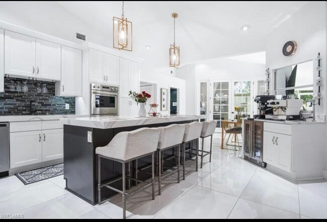 Photo - 8139 Las Palmas Way