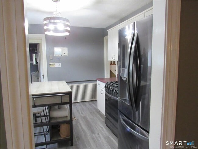 Photo - 36 Rochford Ave