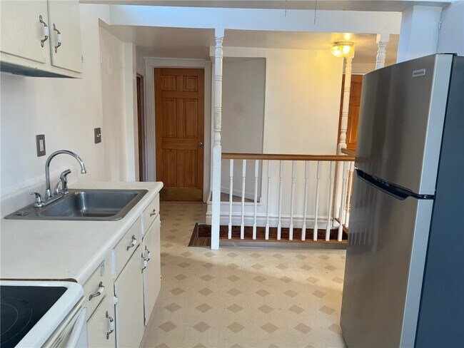 Photo - 3977 Buffalo St