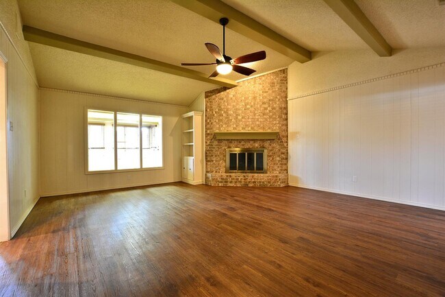 Photo - 7901 Lynnhaven Ave