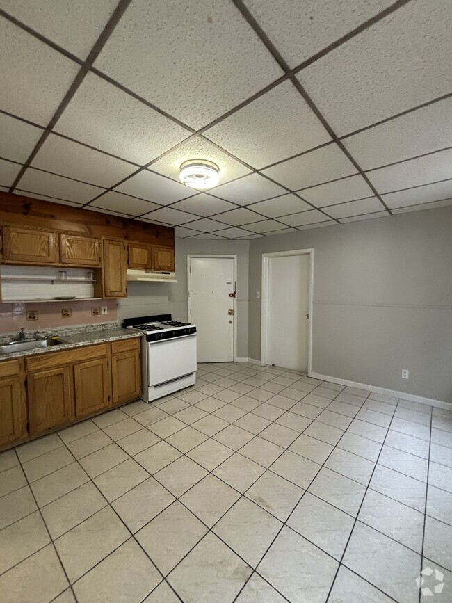 Building Photo - 532 4th St Unit 5 Rental
