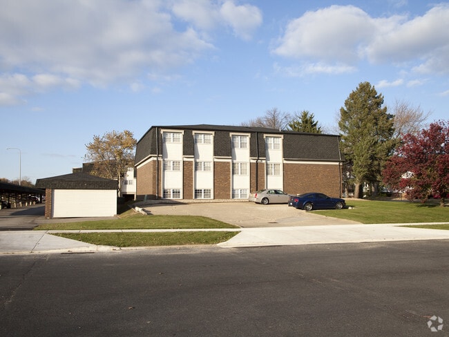 Hillcrest Apartments