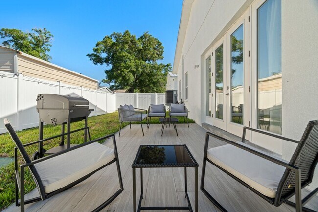 Photo - Gorgeous New Constriction House in Tampa - B