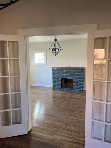 Photo - 209 Hadlock St