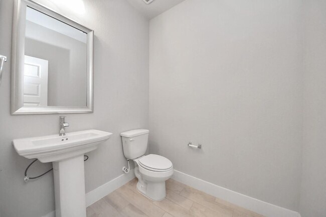 Photo - 1500 Sunrise Gables Dr