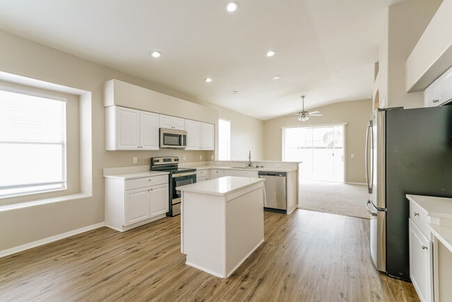 Photo - 11011 Silver Dancer Dr