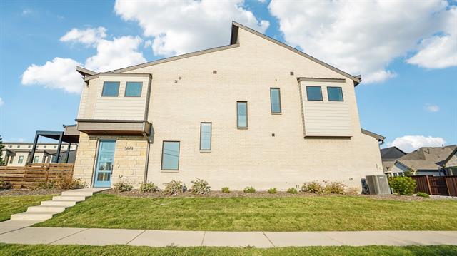 Photo - 3661 Rosemont Dr