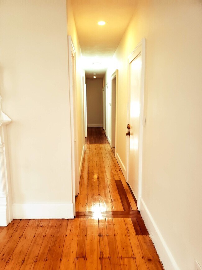 Photo - 102 Calumet St Unit 2T