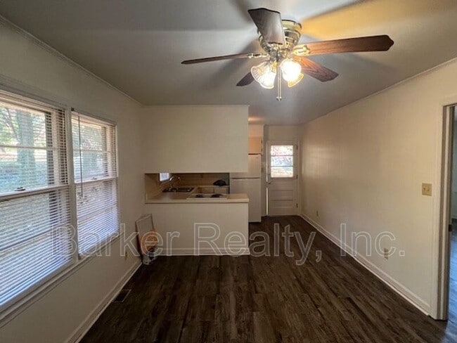 Photo - 1311 Ingomar Pl
