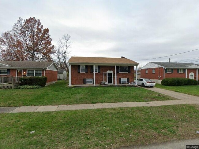 Building Photo - 3310 Chinquapin Ln Rental