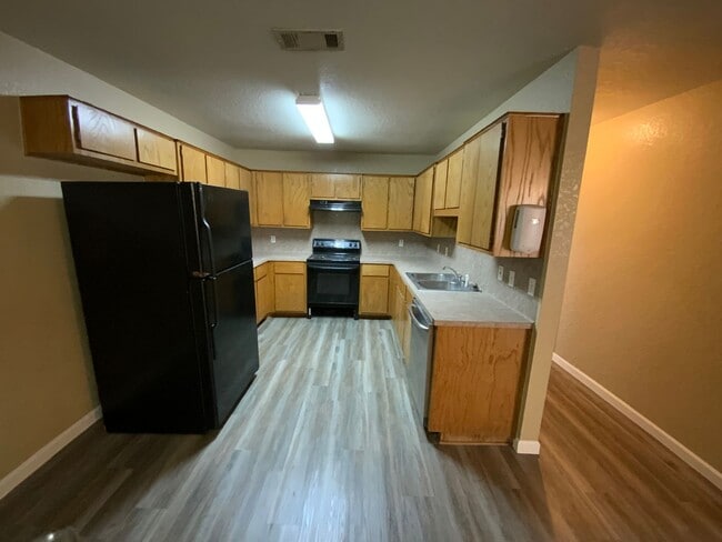 Photo - 2602 Edgefield St Unidad B