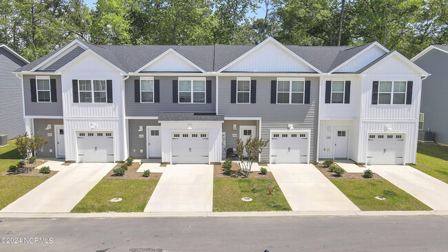Building Photo - 4021 Gibb Ct Rental