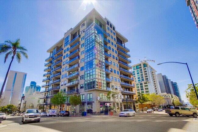 1494 Union St Unidad 705