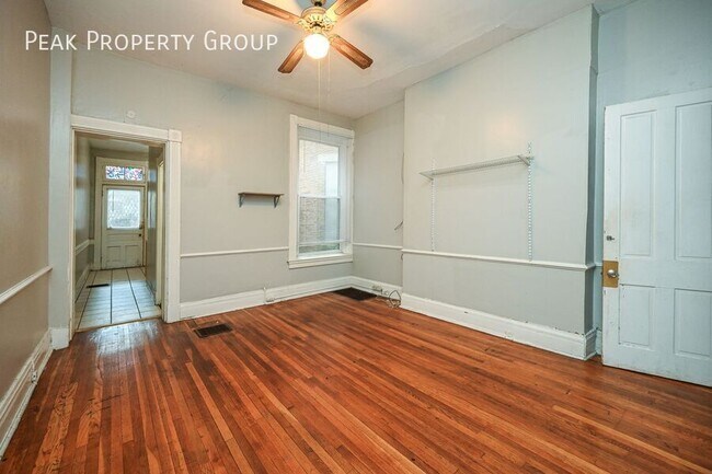 Photo - 2361 W Clifton Ave