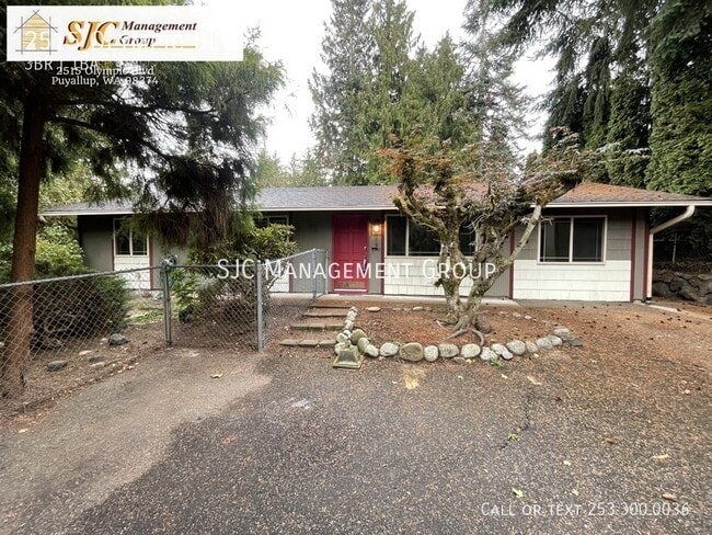 Building Photo - 2515 Olympic Blvd