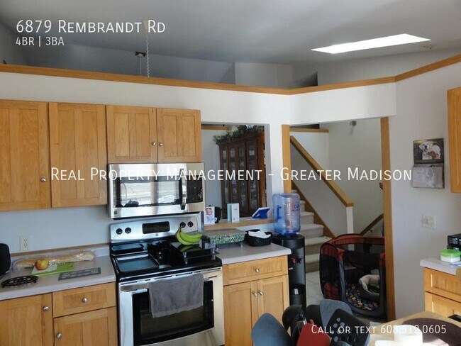 Photo - 6879 Rembrandt Rd