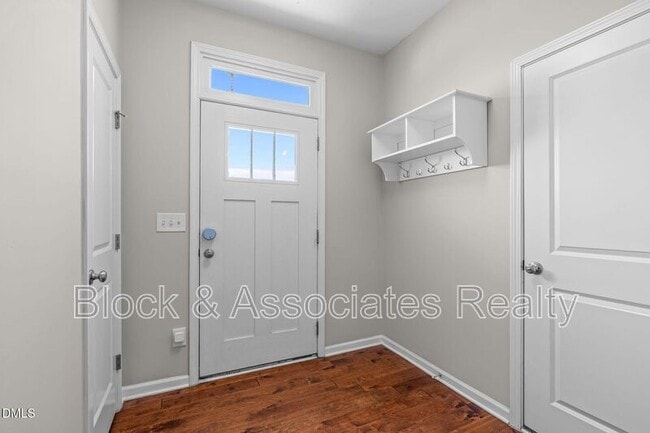 Photo - 126 Churment Ct