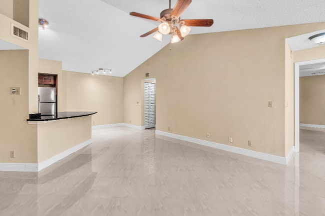 Photo - 3370 Pinewalk Dr N Unit 1222