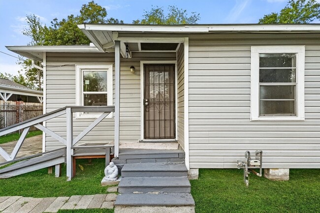 Photo - 4313 Engleford St