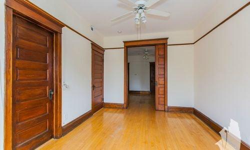 Photo - 3 bedroom in Chicago IL 60613 Unit 3637-1