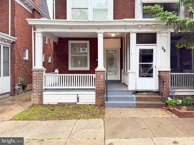 Photo - 19 S 20th St Townhome